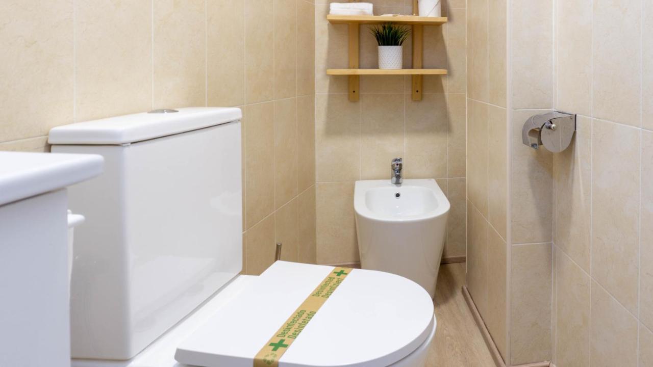 Luxury Apartment Dos Aceras マラガ エクステリア 写真