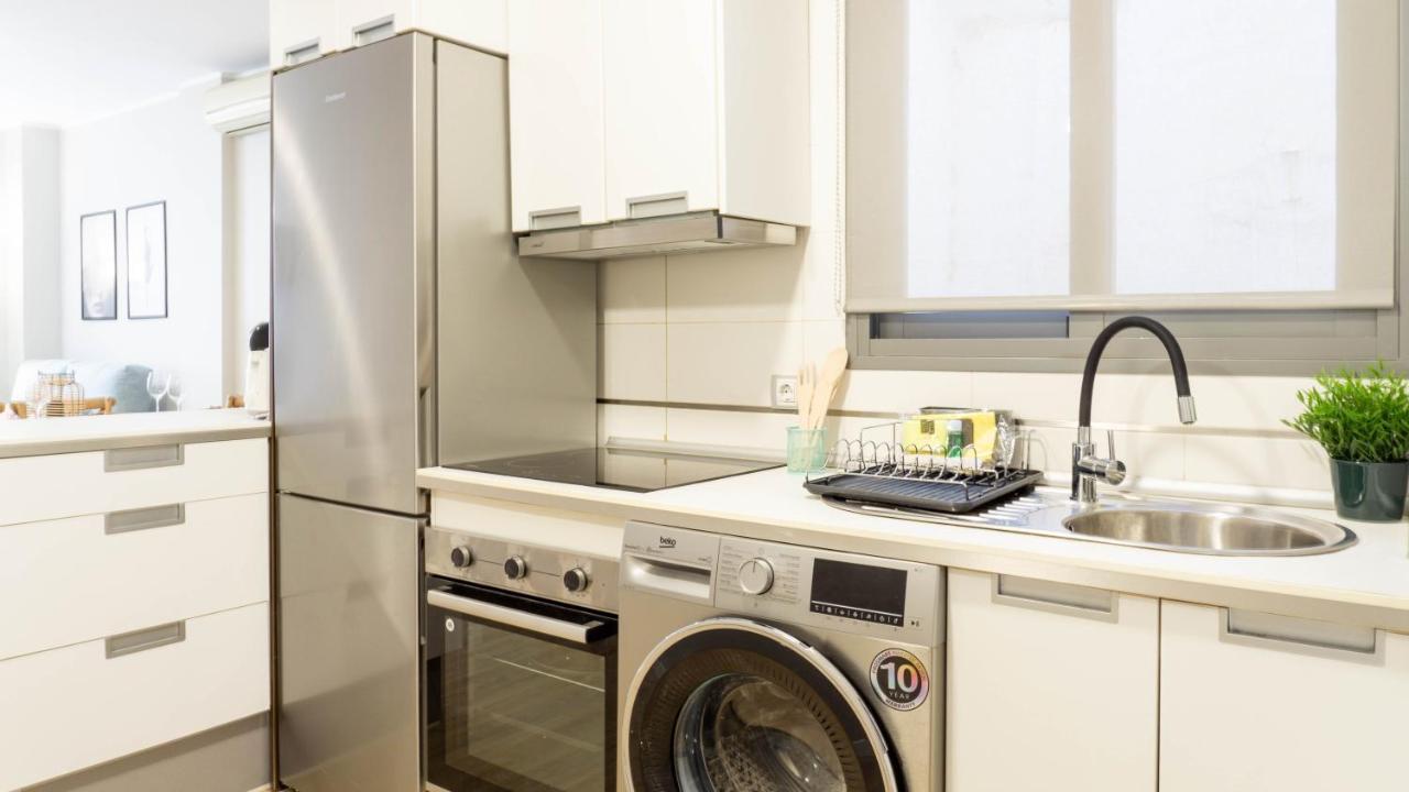 Luxury Apartment Dos Aceras マラガ エクステリア 写真