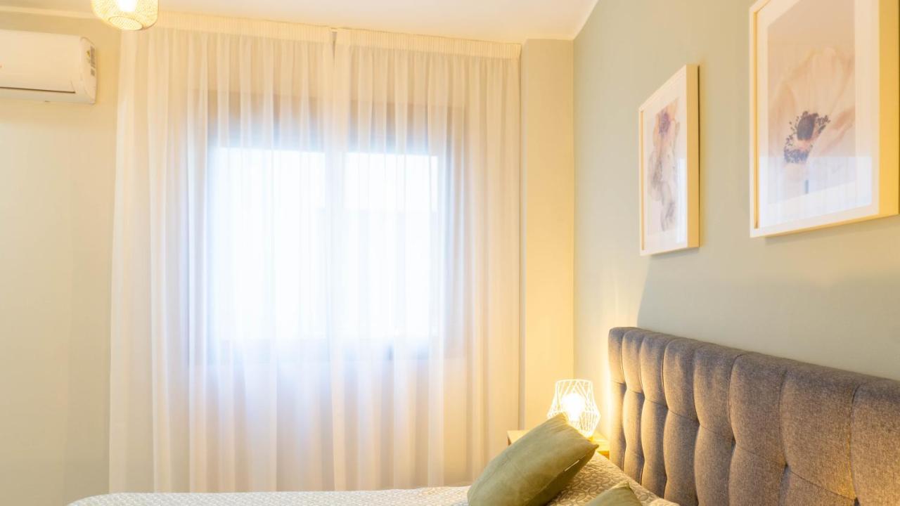 Luxury Apartment Dos Aceras マラガ エクステリア 写真