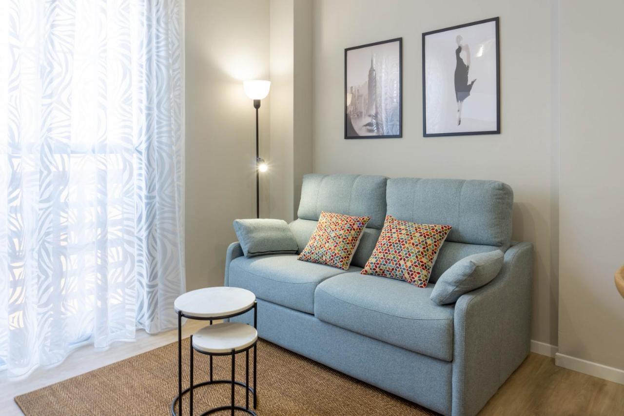 Luxury Apartment Dos Aceras マラガ エクステリア 写真