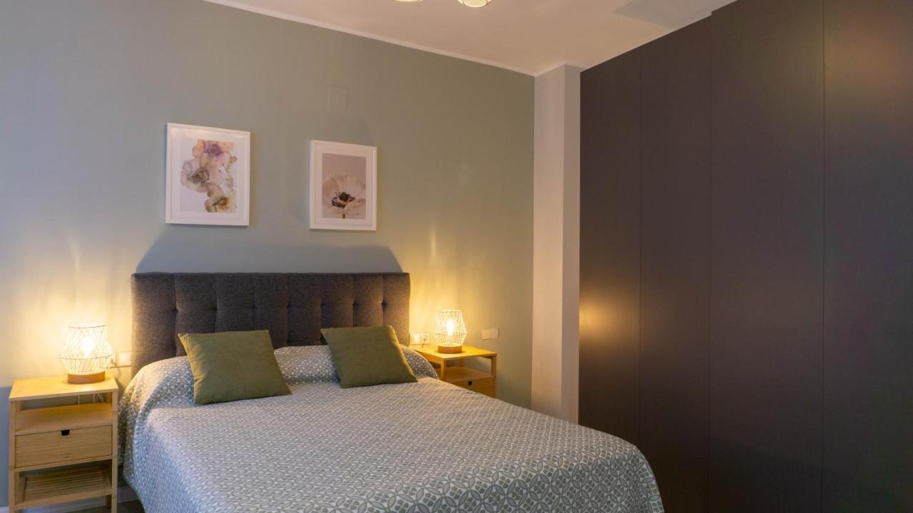 Luxury Apartment Dos Aceras マラガ エクステリア 写真